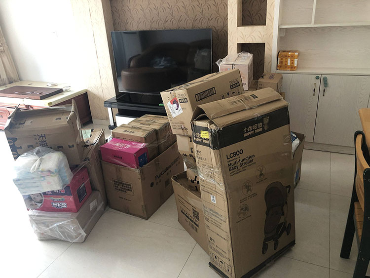 区别于传统搬家模式，老大众搬家打造一站式搬家服务 